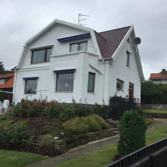 Montering av hängskivor, krönbeslag, ränndal