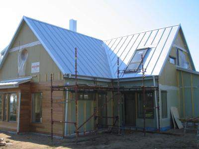 Baksida aluzink nybyggnation